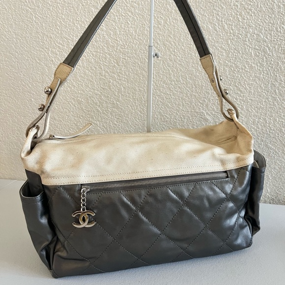Chanel Two-Tone Patent Leather Shoulder Bag - - Picture 1 of 14